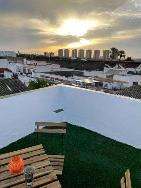 Apartamento Atico duplex con Terraza en pleno centro de Jerez Jerez de la Frontera Exterior foto
